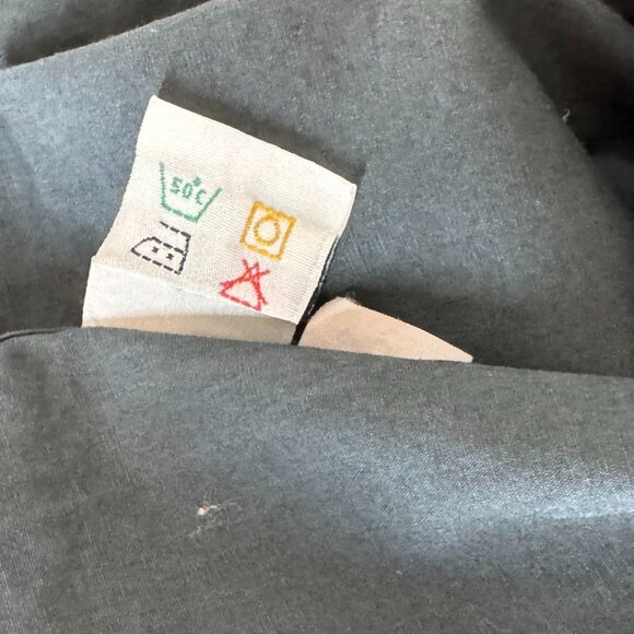 Vintage Perry Ellis Men's Button Down - Picture 5 of 5